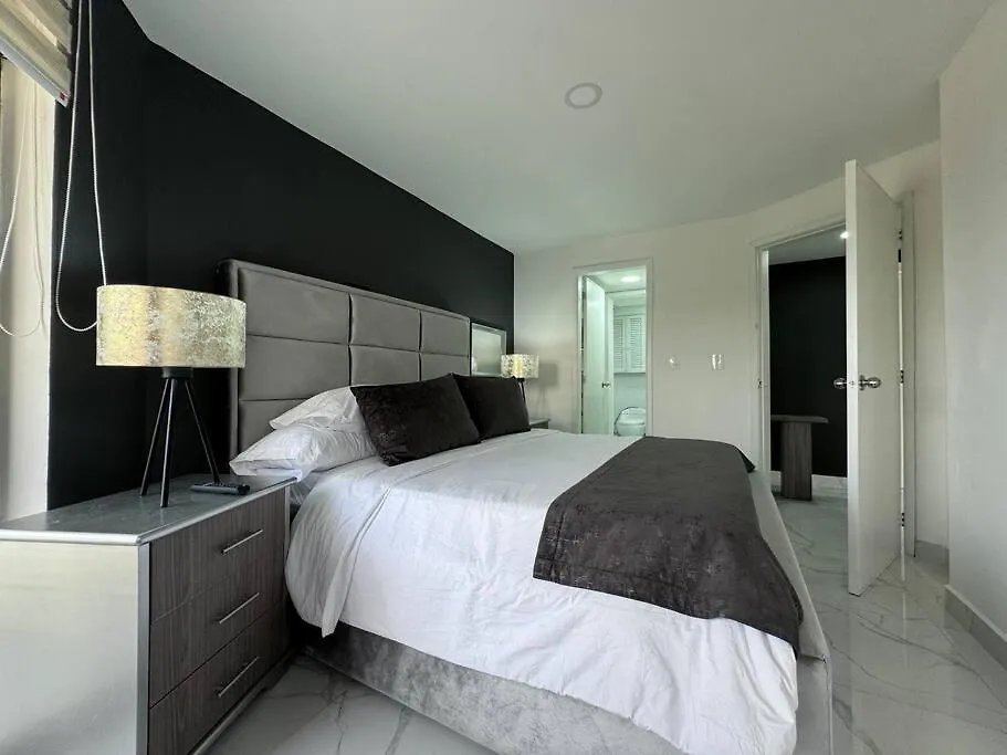 Lujoso Apartamento Cartagena El Laguito Colombia