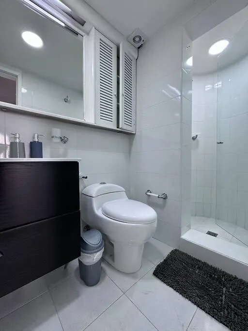 Lujoso Apartamento Cartagena El Laguito Colombia