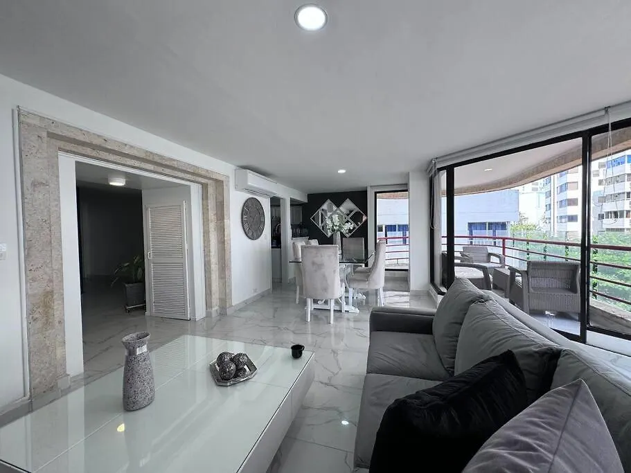 Lujoso Apartamento Cartagena El Laguito